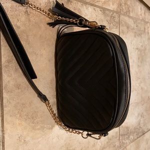 Black cross body purse